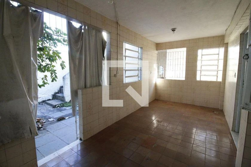 Квартира для оренди з 3 спальнями та площею 110 м² — photo 41
