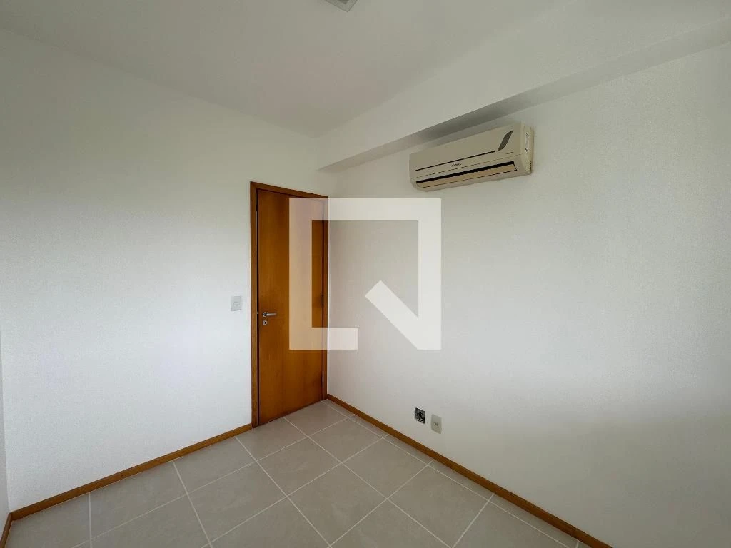 Furnished apartment, 84 m², with a grill on the balcony — photo 36