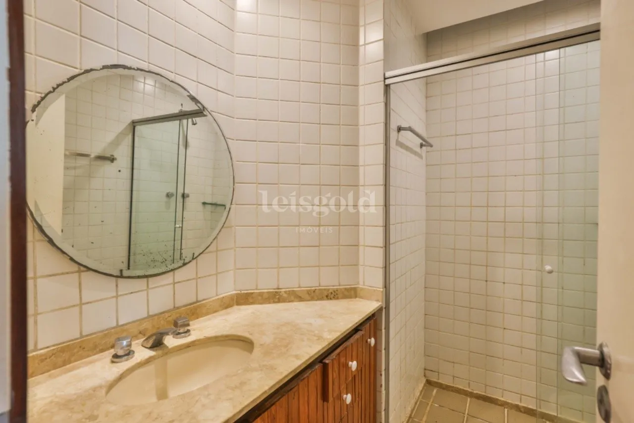 Apartamento sem mobília com 4 dormitórios e 5 banheiros — photo 19
