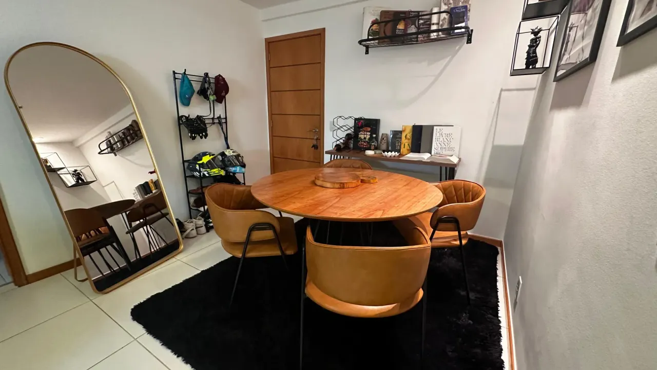 Apartamento semimobiliado com cozinha fechada e 2 vagas — photo 8