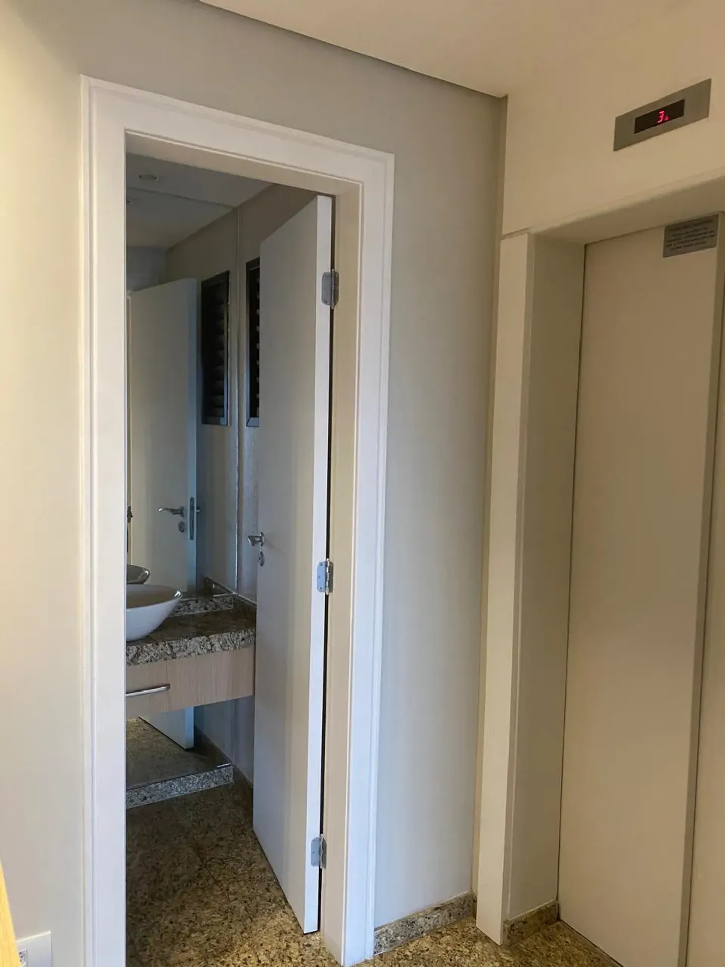 Apartamento para aluguel com 165 m², 3 quartos e 4 banheiros — photo 7