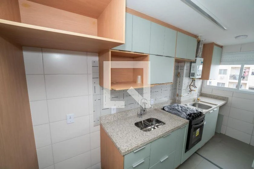 2-bedroom apartment in a building with a gym — photo 26