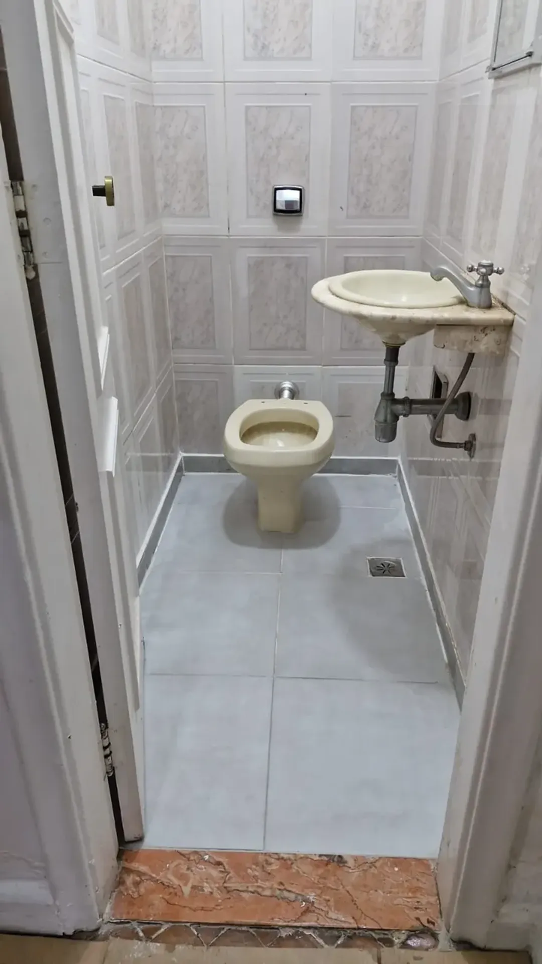 3-bedroom apartment with a mountain view in Rio de Janeiro — photo 4