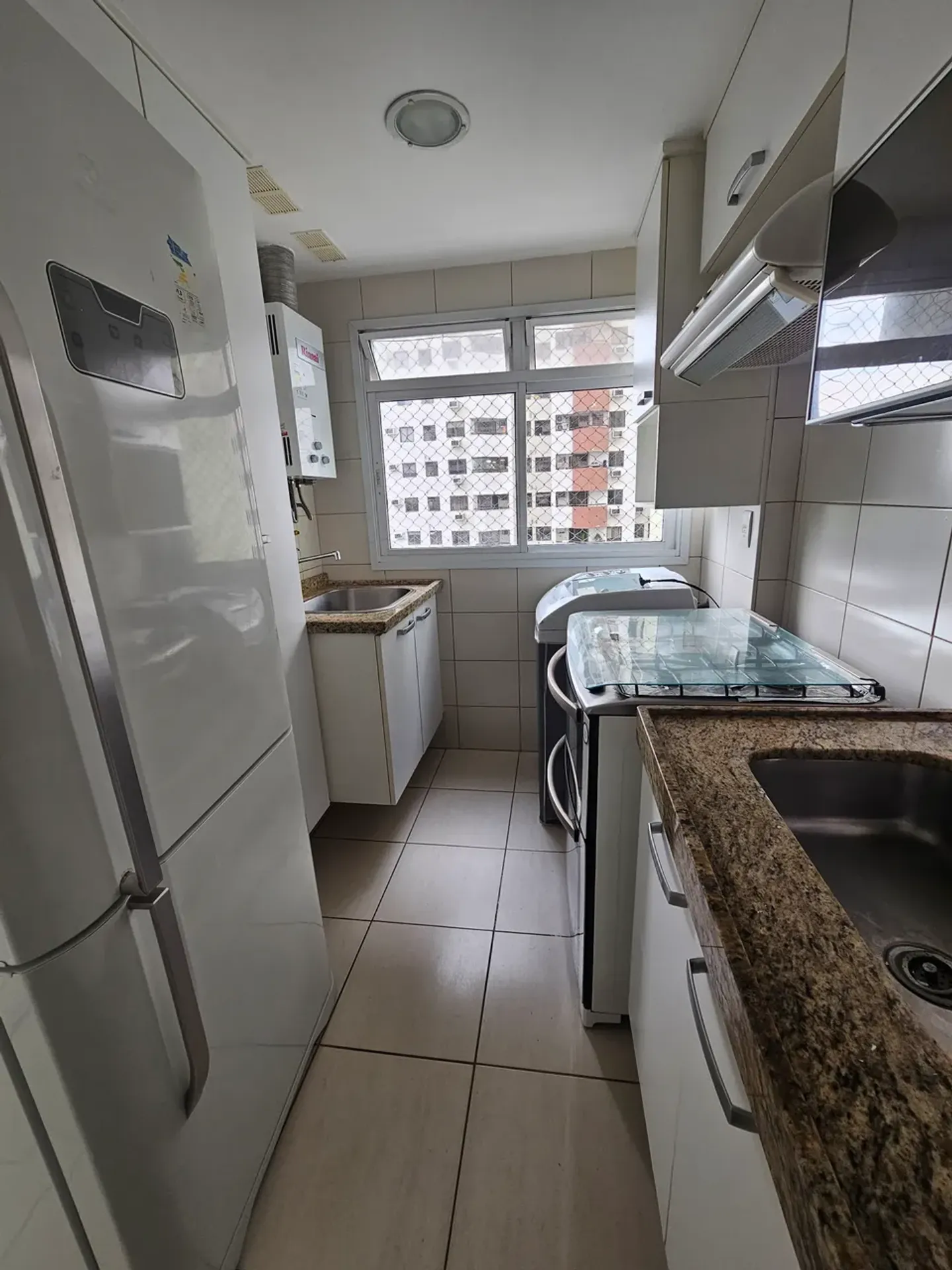 2-bedroom apartment in a building with a sauna — photo 13