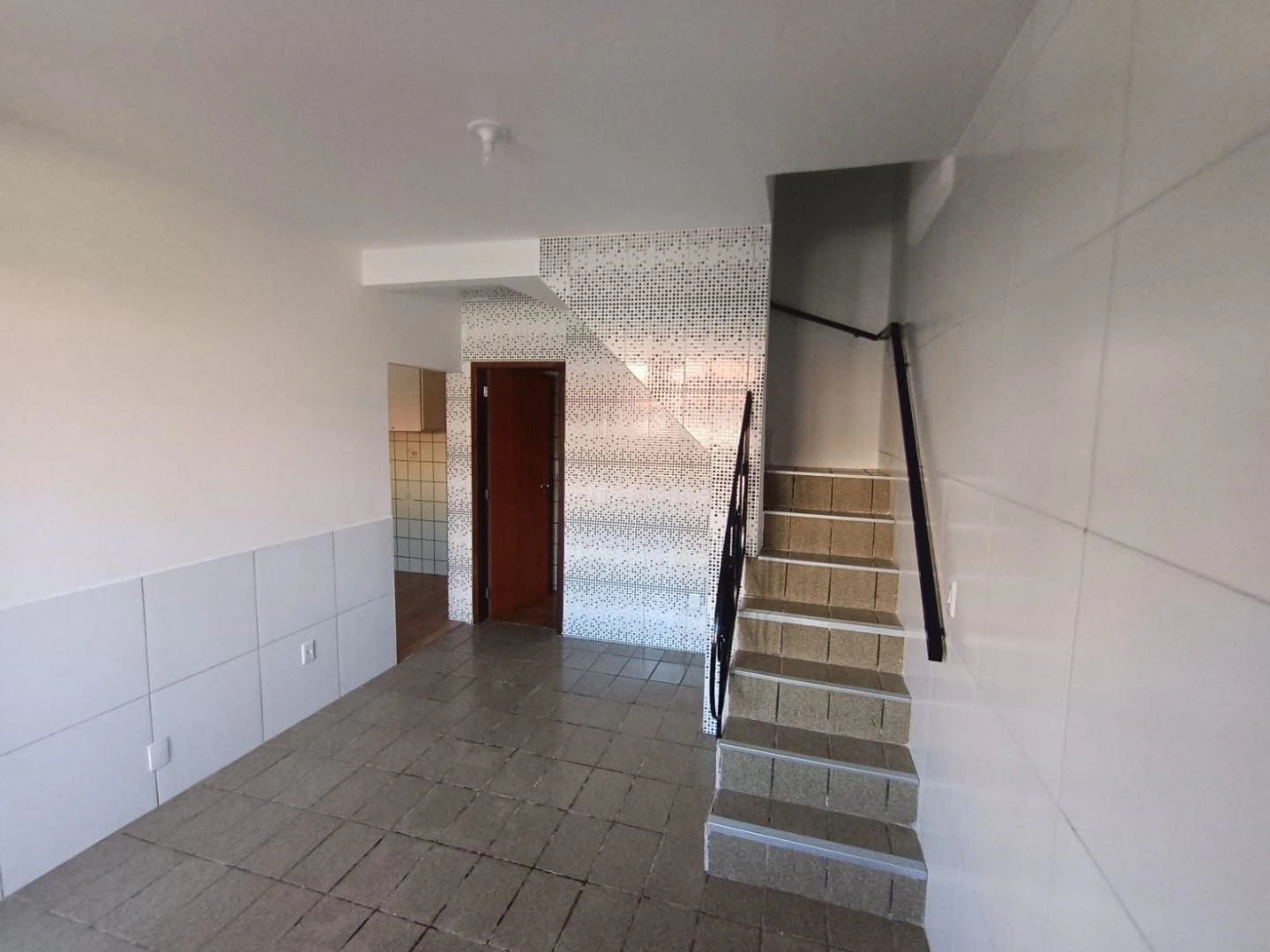 2-bedroom apartment with a private BBQ — photo 6