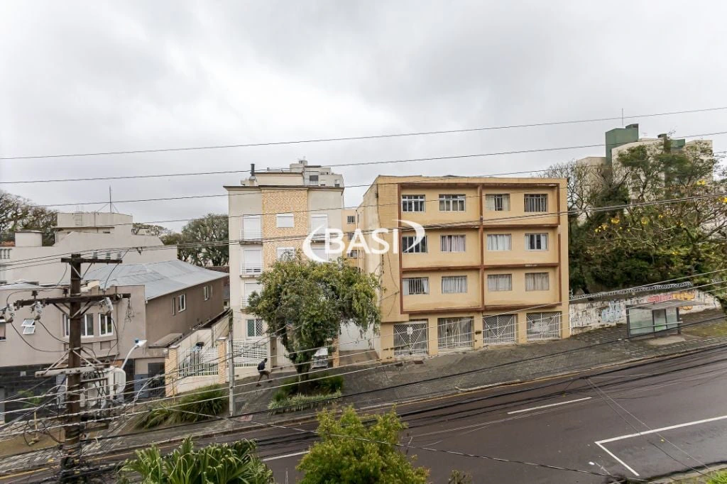 1-bedroom apartment with an American-style kitchen and 57 m² — photo 25