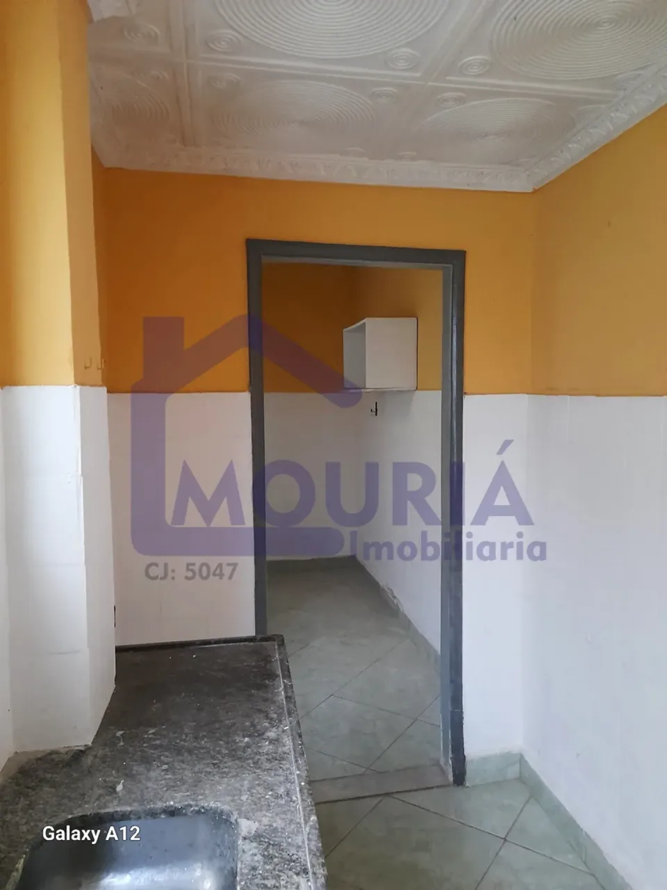 Unfurnished townhouse home with 1 bedroom — photo 11