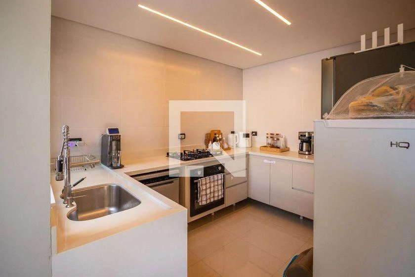 3-bedroom house with a grill on the balcony — photo 47