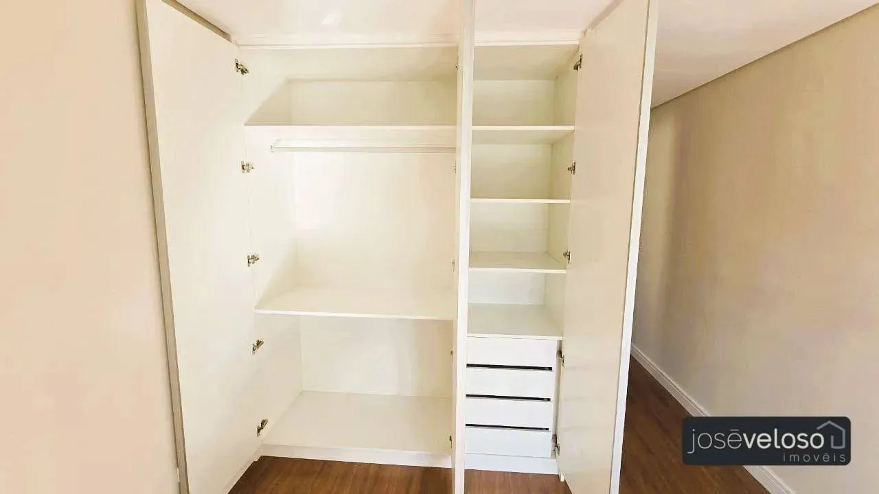 Sobrado de 245 m² com 3 suítes e cozinha integrada — photo 14
