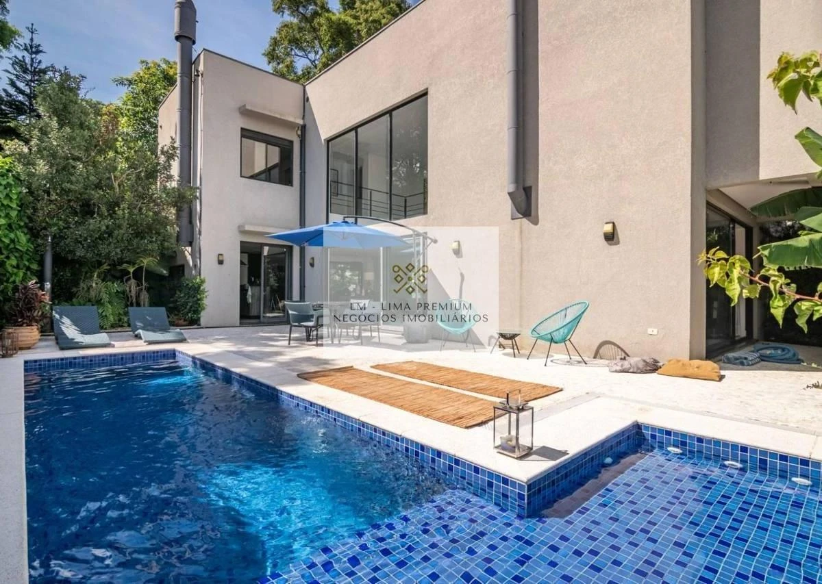 3-bedroom house with 280 m² and an open kitchen with gas stove — photo 9