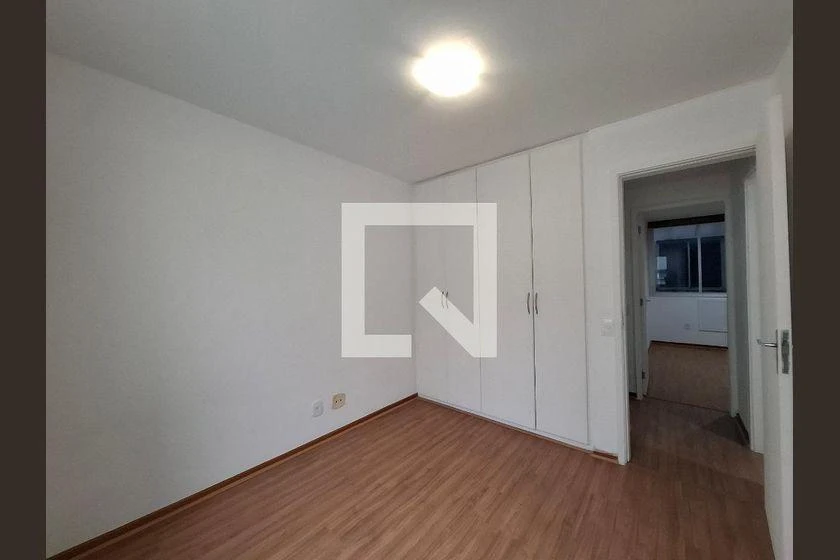 Home office in a 4-bedroom apartment, 140 m² — photo 12