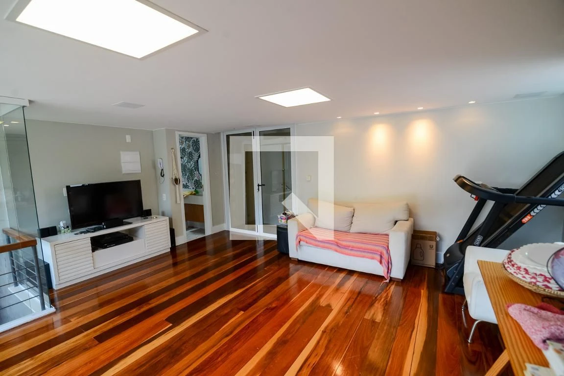 Furnished 4-bedroom apartment with 4 bathrooms — photo 27