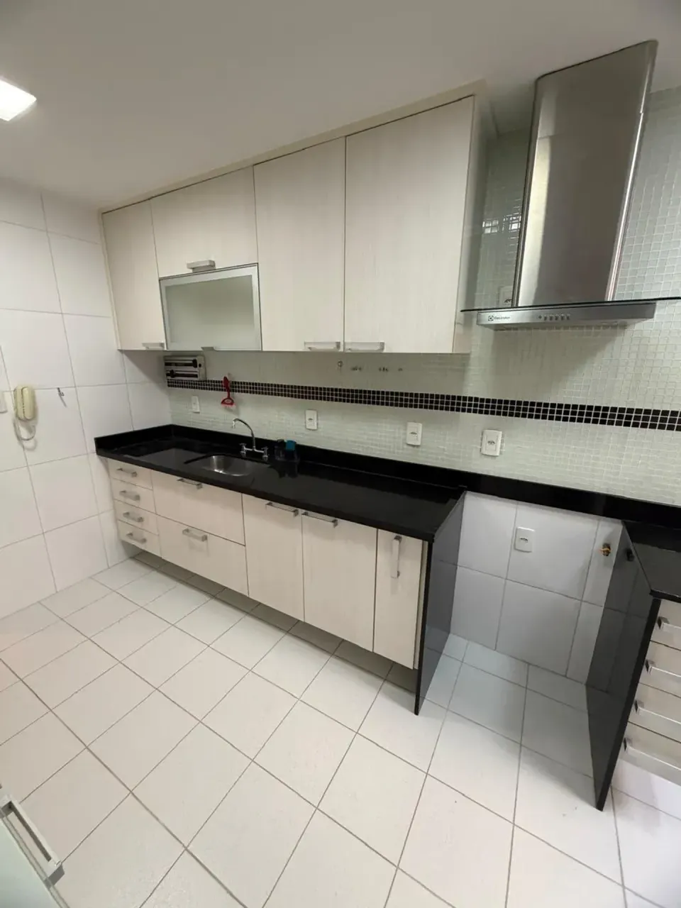 Apartamento mobiliado com 3 quartos e 3 banheiros — photo 6