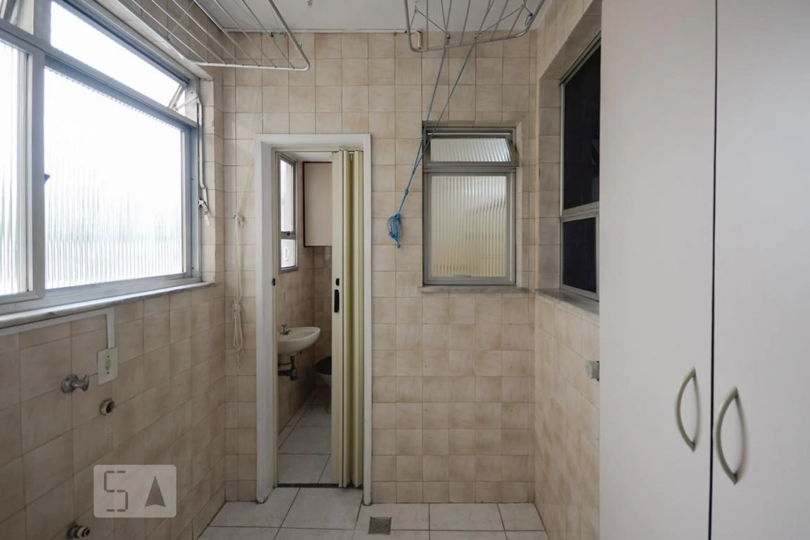 Гардеробная и 2 спальни: квартира 98 м² — photo 30