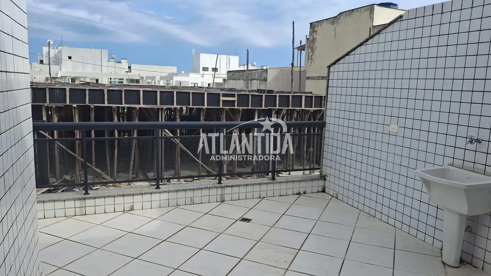 Cobertura com 3 quartos, 3 banheiros e varanda — photo 25