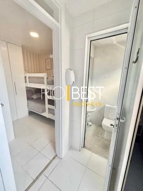 Apartamento com 3 suítes, 5 banheiros e varanda envidraçada — photo 28