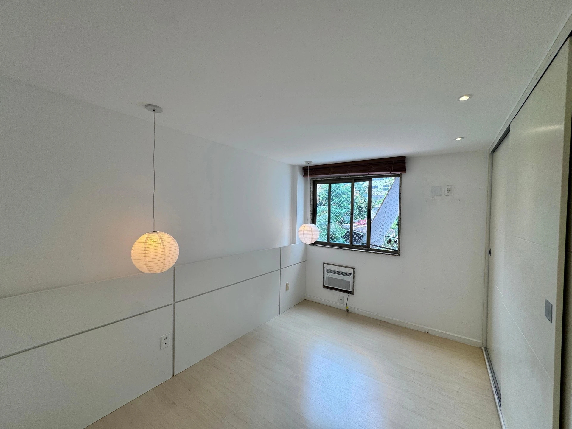 Apartamento mobiliado, 90 m², com varanda envidraçada — photo 15