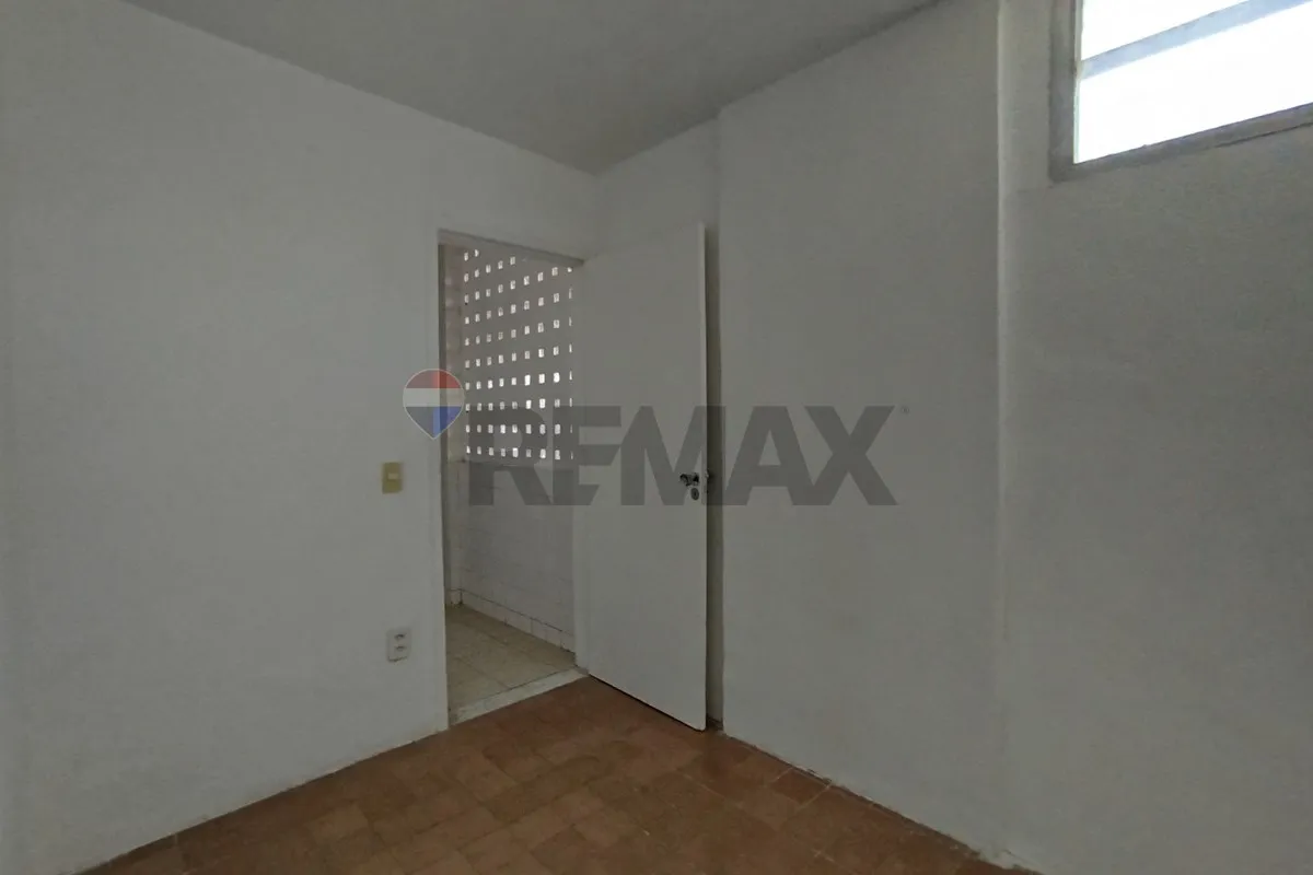3-bedroom apartment with a closed kitchen and 160 m² — photo 33