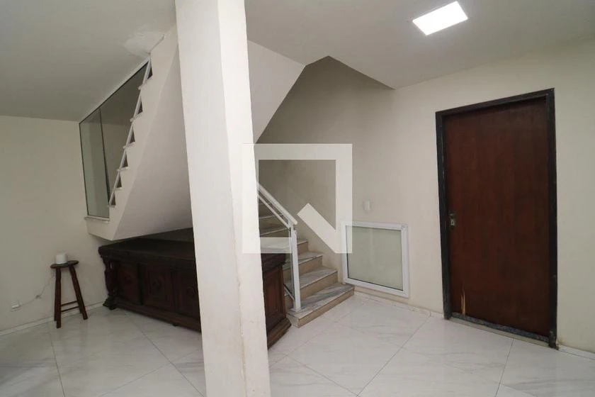 Будинок на 4 спальні з власними ванними 540 м² — photo 23
