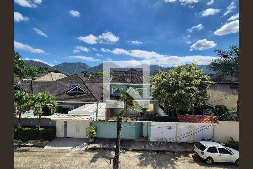 Rentable house with 4 en-suite bedrooms and 320 m² — photo 28