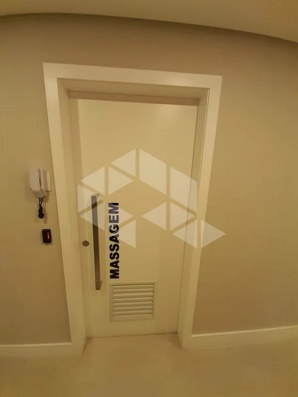2-bedroom apartment with en-suite and open-plan gas kitchen — photo 22