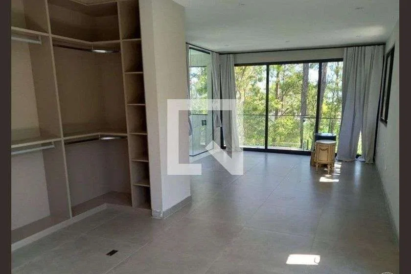 Casa com 5 quartos e cozinha em conceito aberto — photo 8