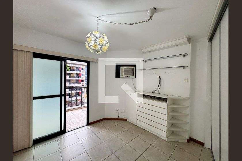 111 m² rental apartment with 3 bedrooms and 2 parking spots — photo 13
