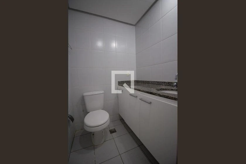 2-bedroom apartment in a building with a sauna — photo 30