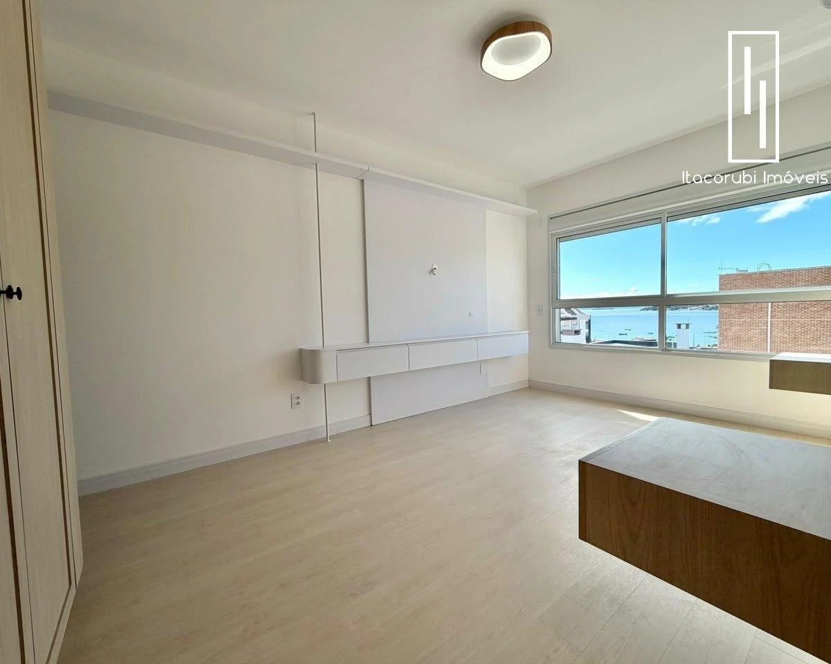 Квартира 72 м² с рабочим местом и видом на воду — photo 15