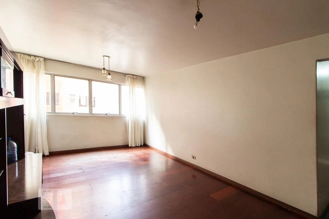 94 m² apartment with a home office and a washing machine — photo 11