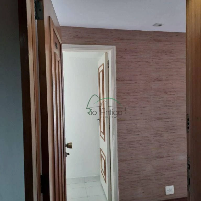 102 m² apartment with 3 bedrooms and 2 bathrooms — photo 21