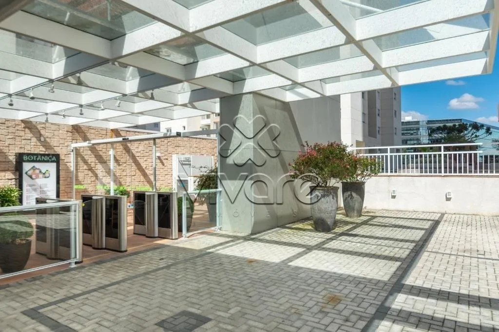 3-bedroom apartment with 4 bathrooms and 268 m² — photo 57