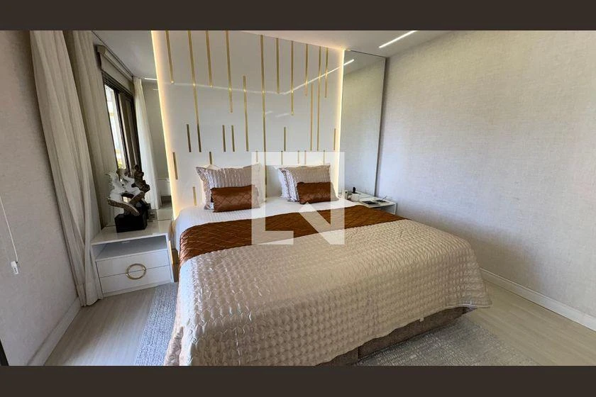 Apartment, 217 m², with a glass-enclosed balcony — photo 22