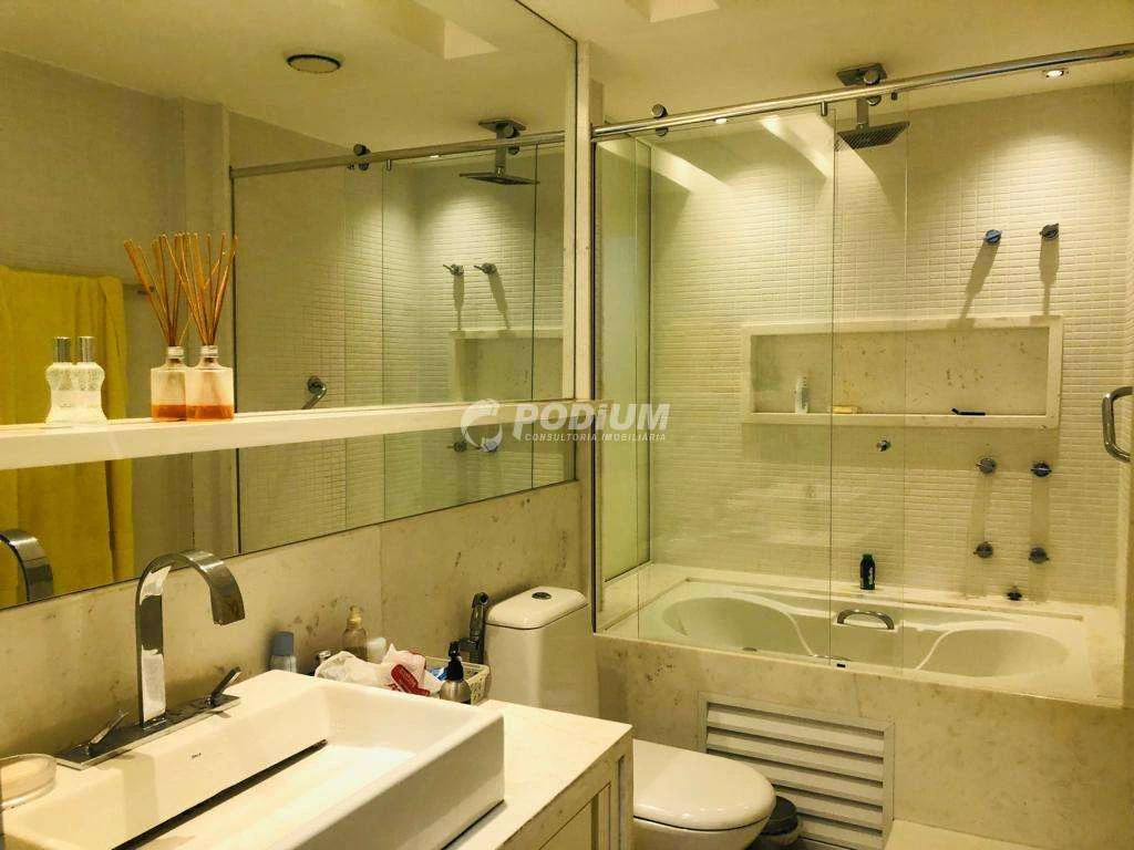 Apartamento mobiliado 600 m² com 5 suítes e 13 banheiros — photo 15