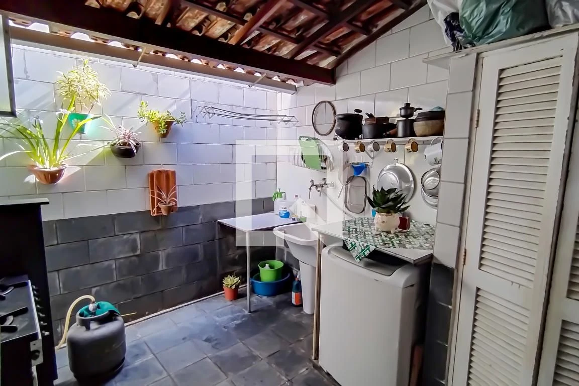 Furnished house with 4 bedrooms and private garden — photo 10