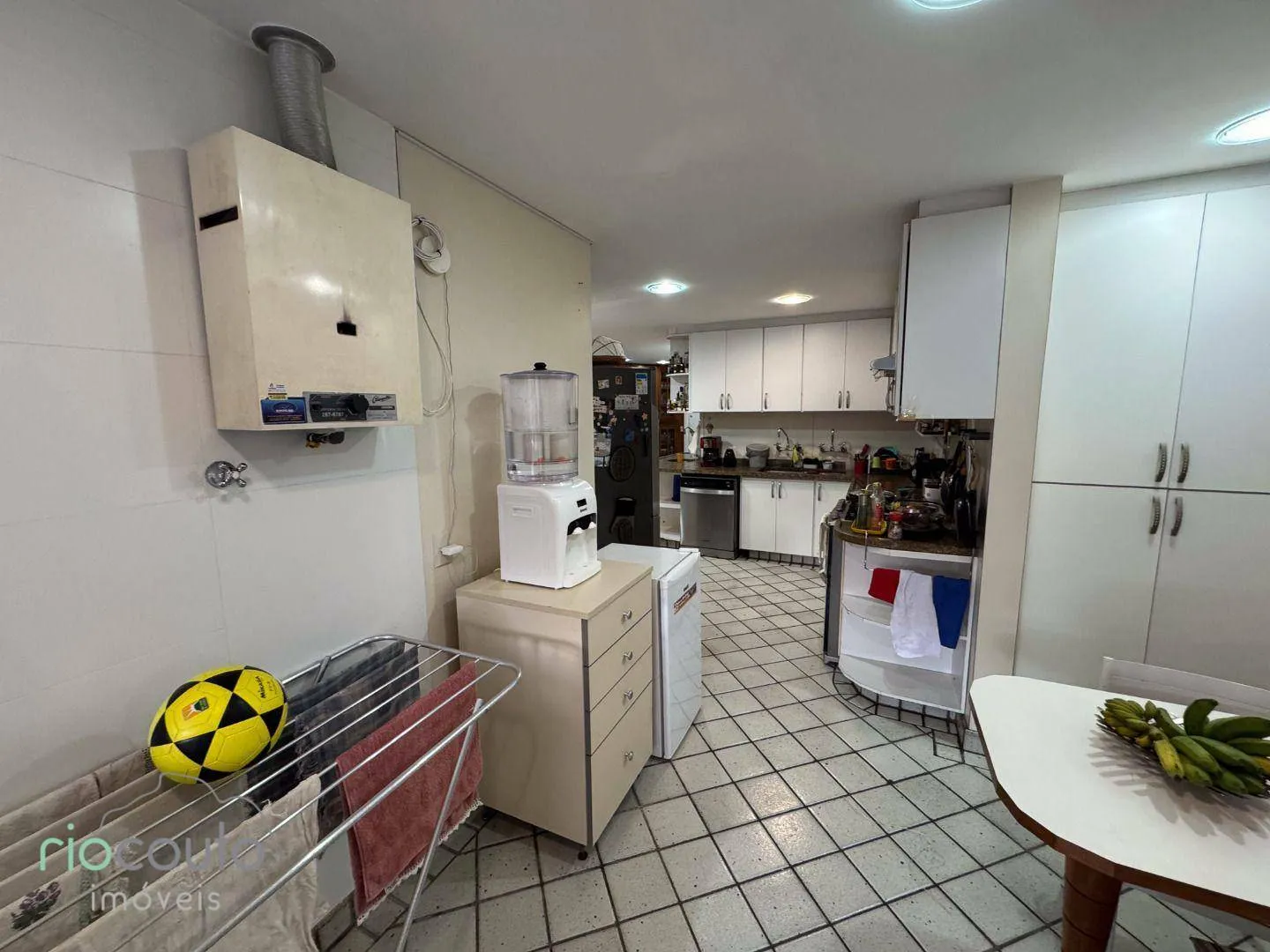 Apartment with 4 bedrooms and balconies, 370 m² — photo 51