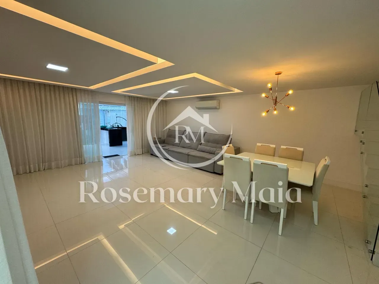 Furnished house with 4 bedrooms and 360 m² — photo 5