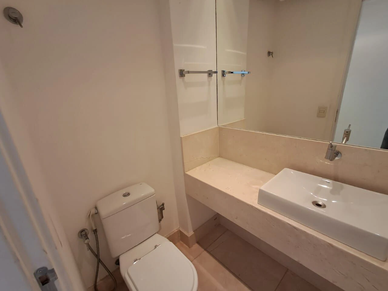 4-suite apartment with 370 m² and private BBQ area — photo 37