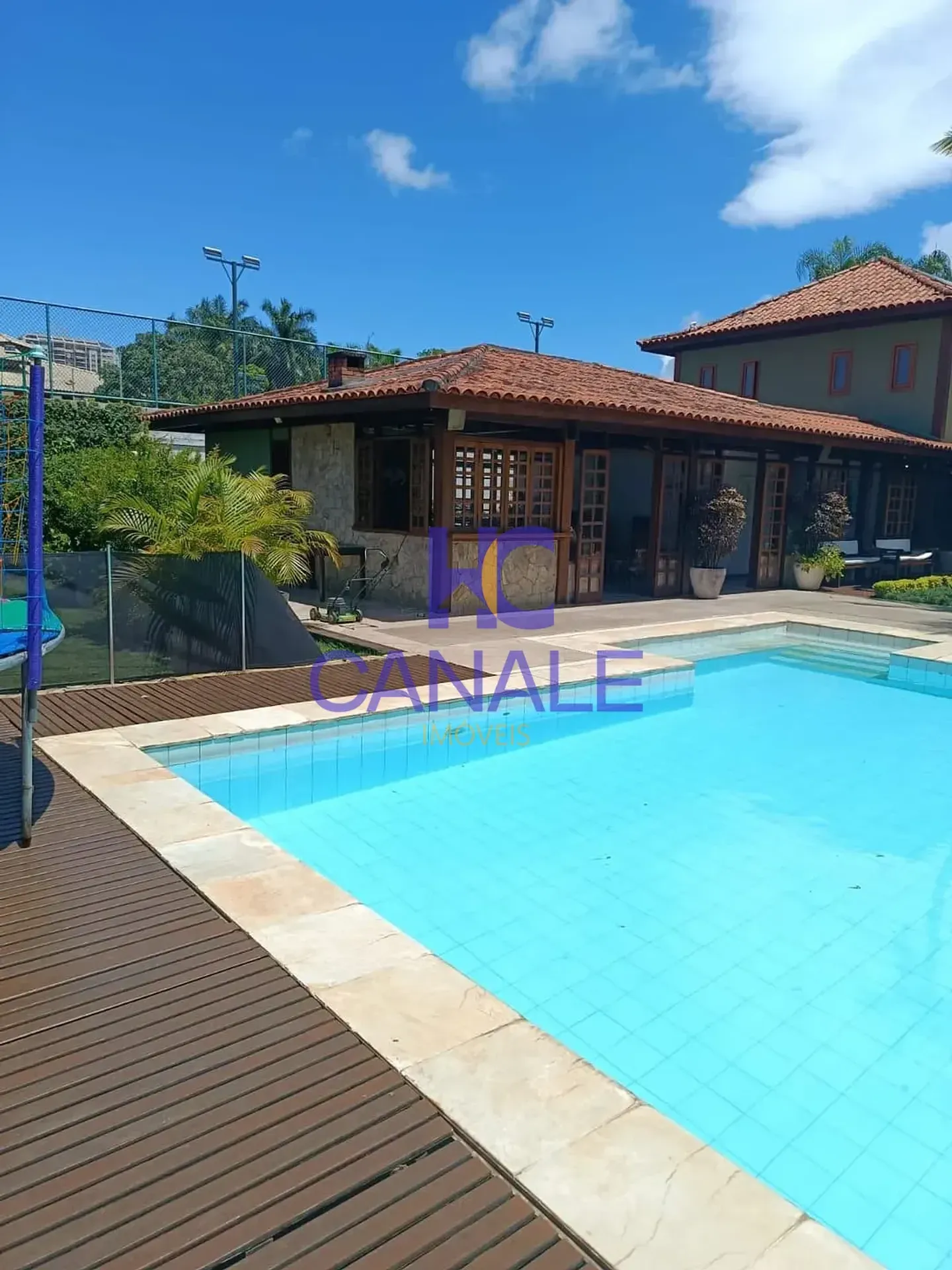 Casa duplex com 5 quartos e 4 banheiros — photo 81