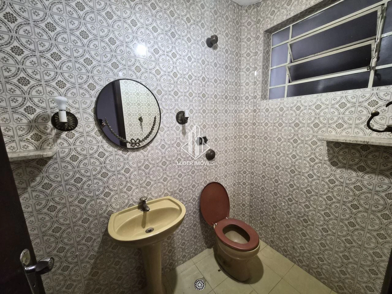 4-bedroom house with a garden in Curitiba — photo 7