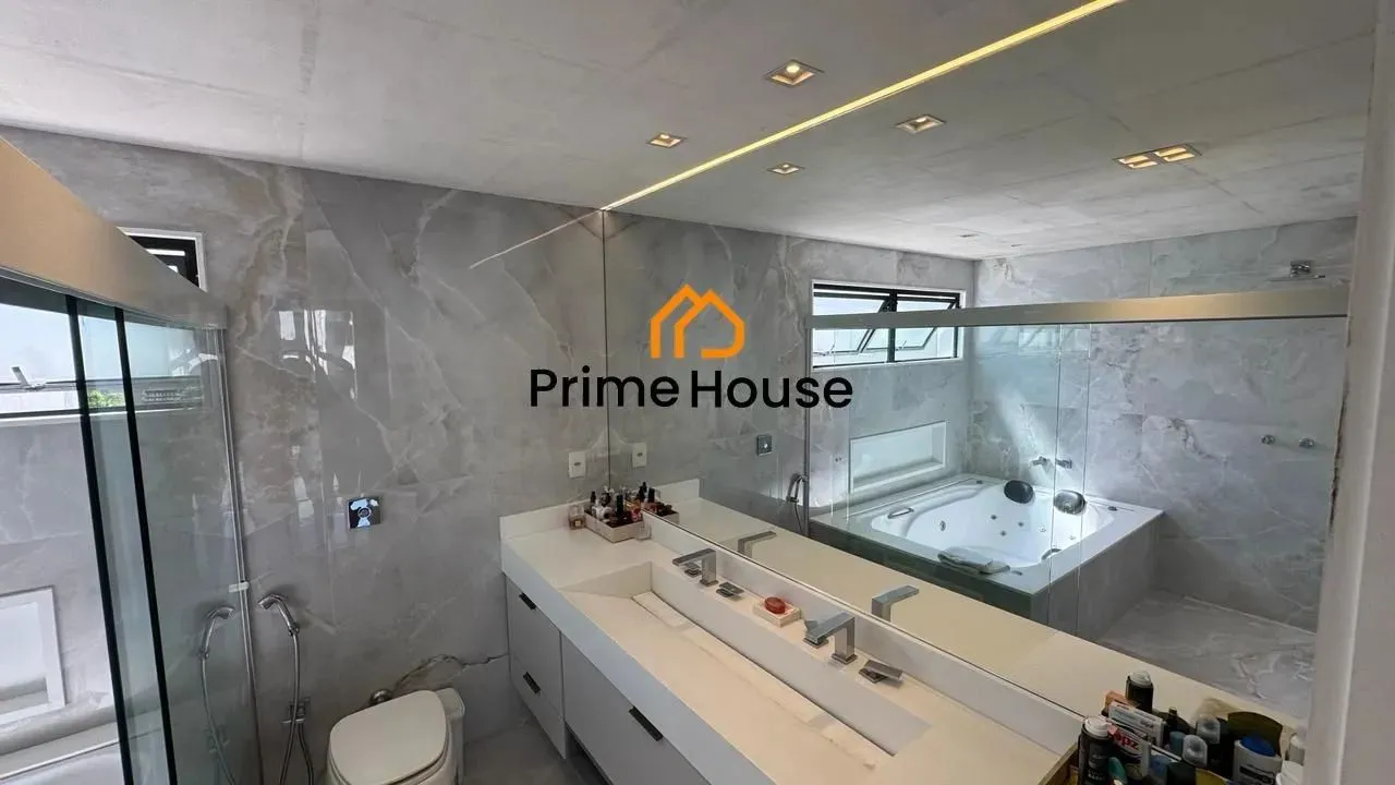 Furnished house with 4 bedrooms and 5 bathrooms — photo 8