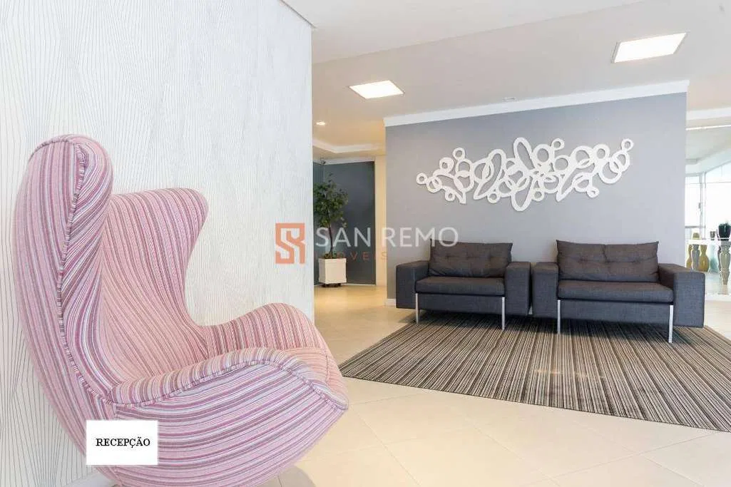 Floor-to-ceiling windows in a 2-bedroom apartment, 85 m² — photo 20