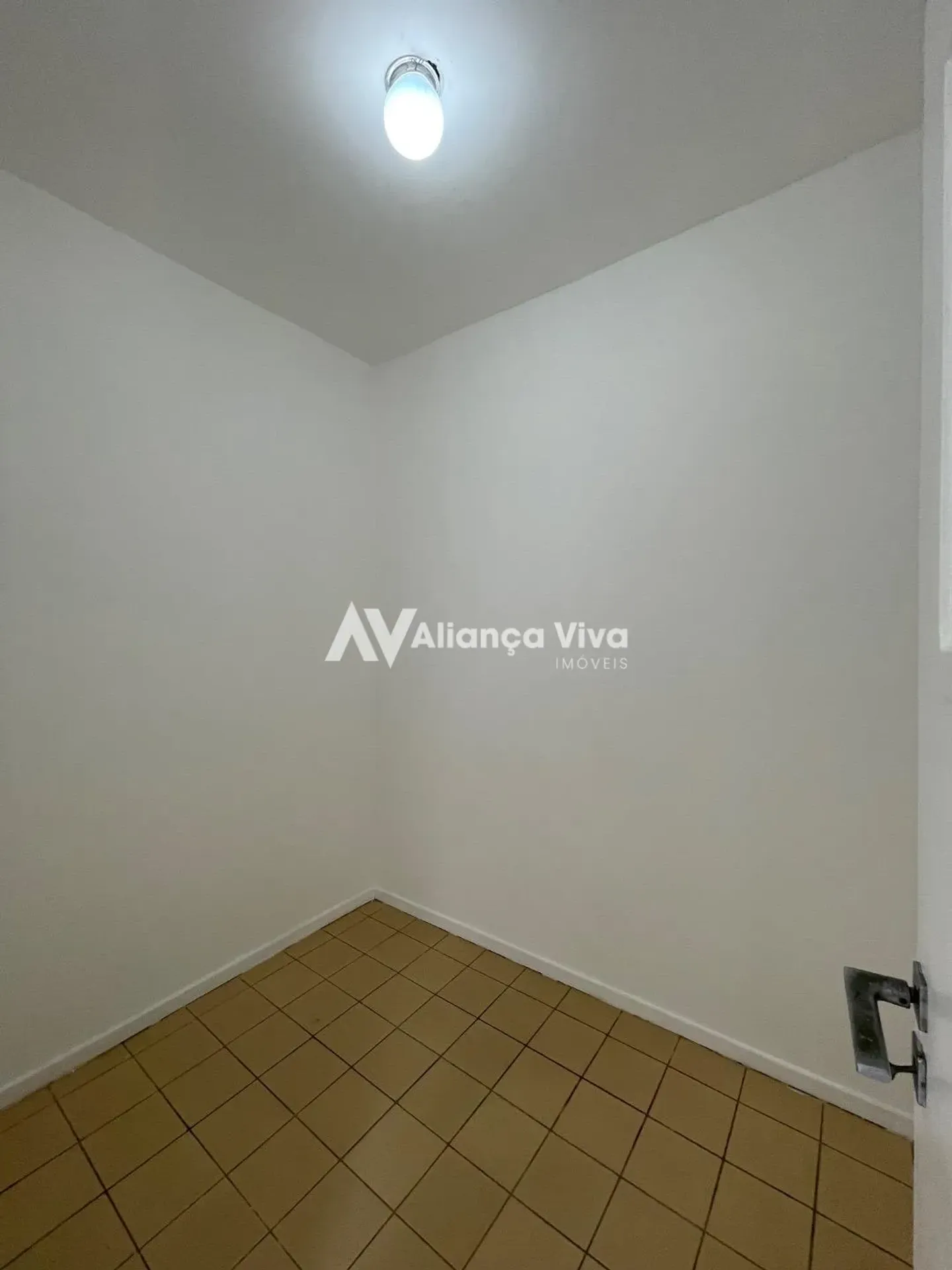 3-bedroom apartment with 1 suite and 4 bathrooms — photo 28