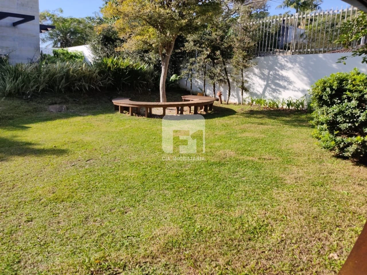 Casa de 5 dormitorios con bañera en Florianópolis — photo 17