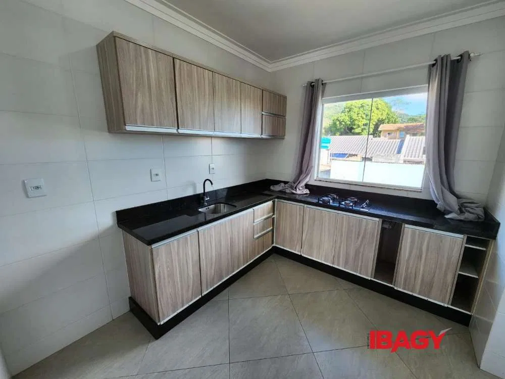 Apartamento, 65 m², com churrasqueira privativa