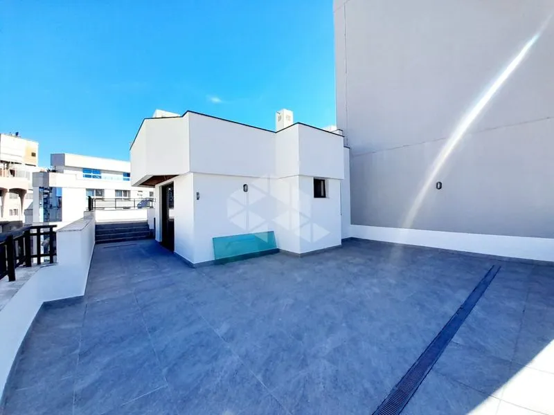 Duplex penthouse with 3 bedrooms and 303 m² — photo 36