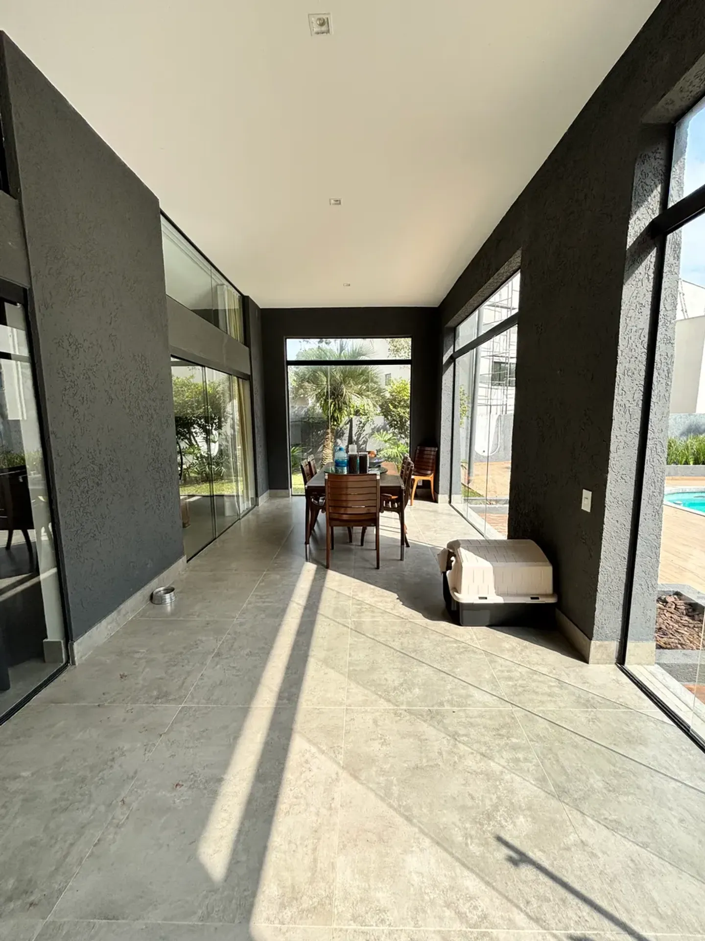 Furnished 580 m² house with 4 bedrooms and a gas kitchen — photo 33