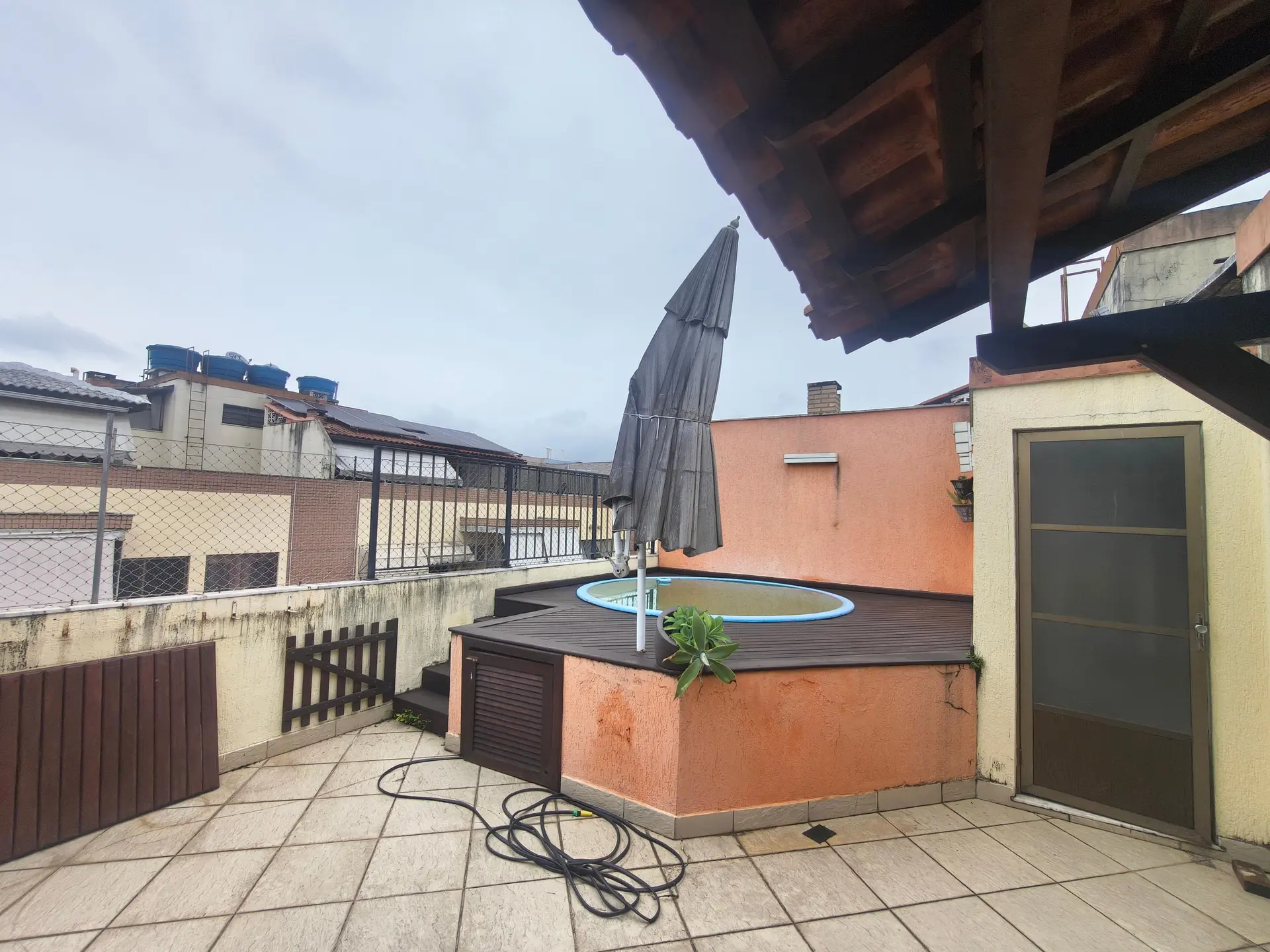 Балкон з грилем та 2 спальні: квартира 129 м² — photo 8