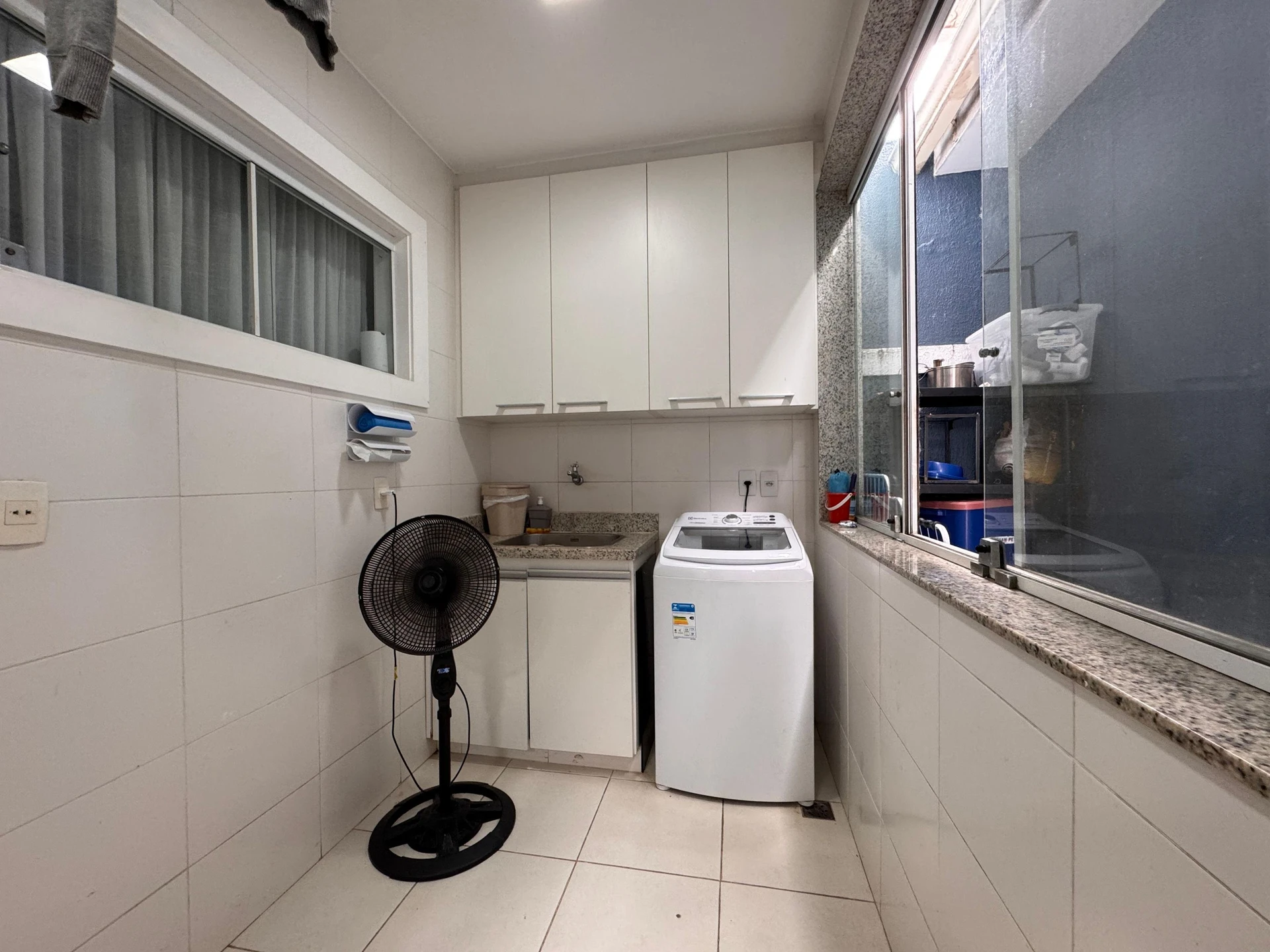 Furnished house, 550 m², with a bathtub — photo 18