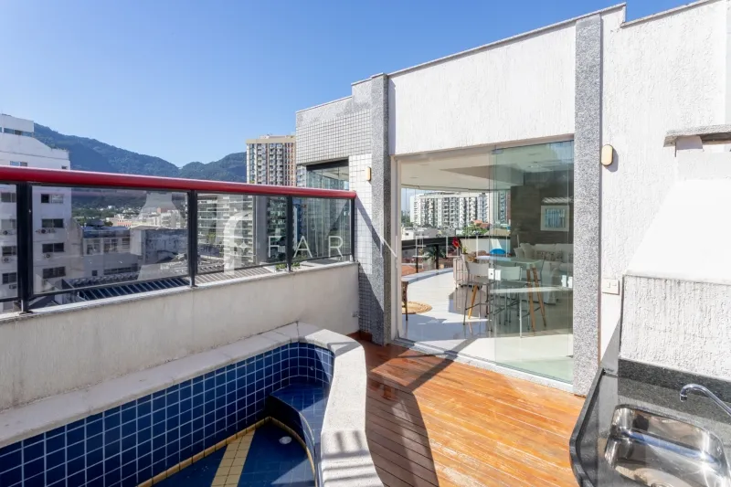 Furnished apartment, 189 m², with a grill on the balcony — photo 27